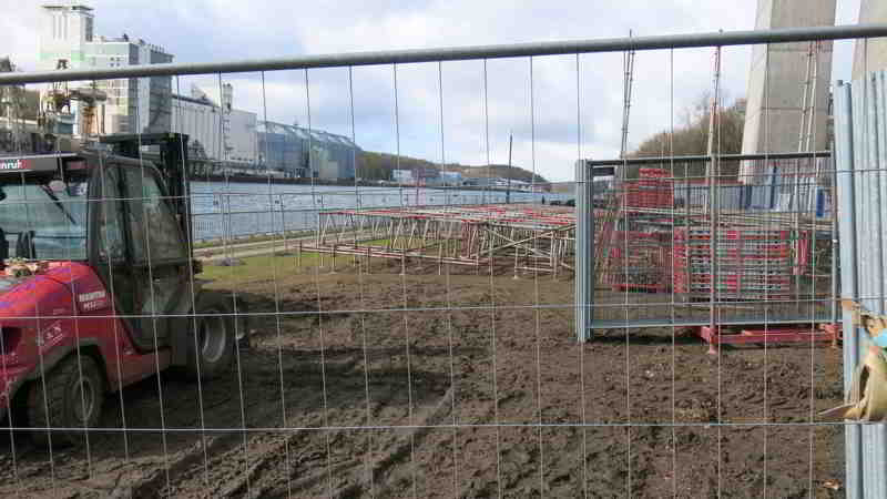 15.03.2023 vormittags Kiel Holtenau Nord: Heringsangeln in Kiel. Sehr wenig Angler