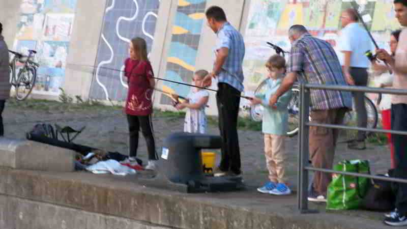 20.07.2025 •  Kieler Innenstadt, Makrelen angeln • Ausbildung neuer Fachkräfte