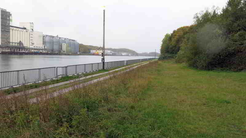 Blick am 24.10.25 UTB Richtung Westen in das Auge des Sturms, kein Angler weit und breit