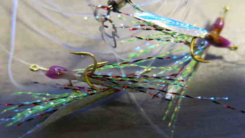 Heringsvorfach mit 5 Seitenarmen und tollen Heringsfliegen. Gebunden von "Petermänchen"