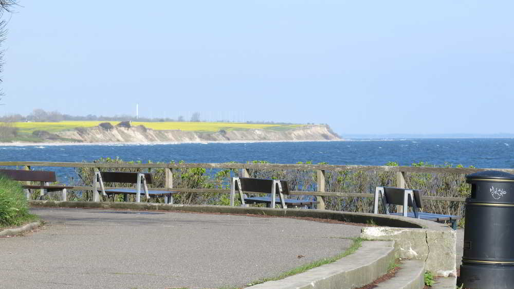 Blick auf die Steilküste Stohl im Mai 2017