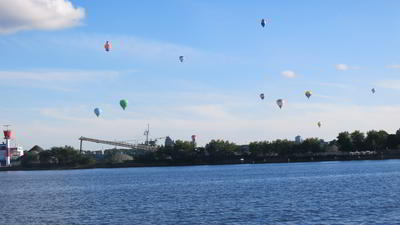 Tiessenkai, Kieler Woche 2016, viel Ballon, wenig Fisch
